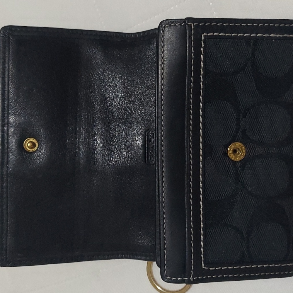 Coach Wallet - Picture 2 of 6